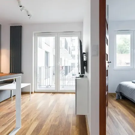 Modern And Comfortable With A Bedroom Cracovia Esterno foto